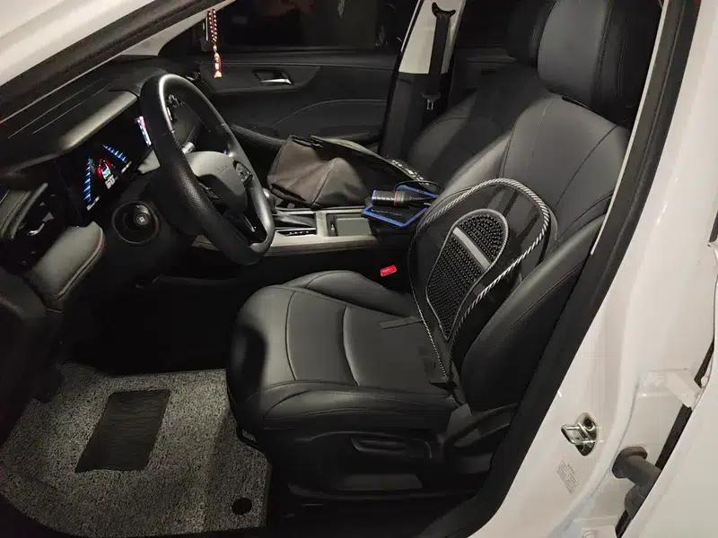 Roewe i5 2024 1.5L CVT Premium Edition — миниатюра 7