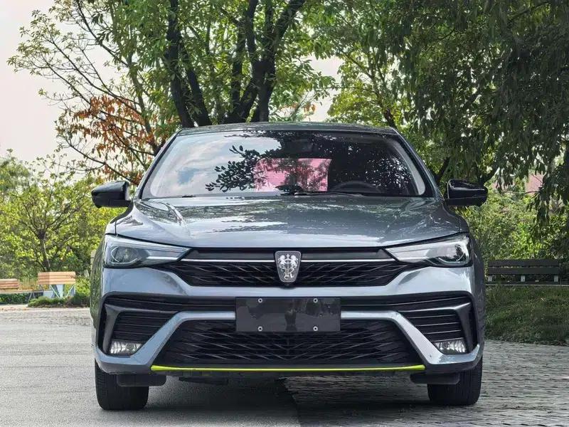 Roewe i5 2021 1.5L CVT Platinum Edition — миниатюра 2