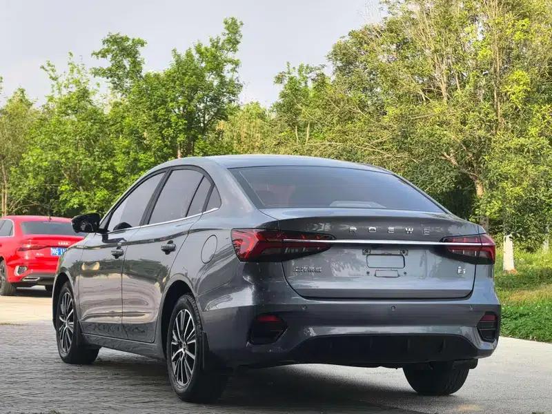 Roewe i5 2021 1.5L CVT Platinum Edition — миниатюра 5