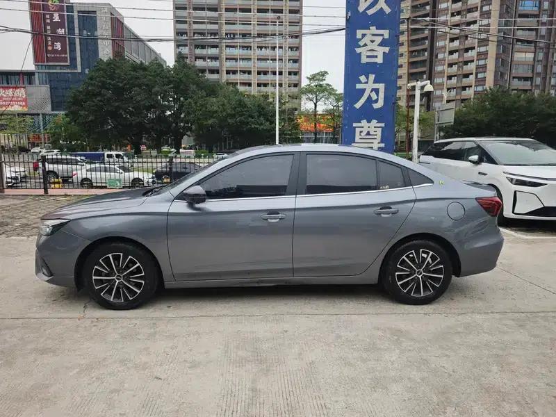 Roewe i5 2021 1.5L CVT Diamond Edition — миниатюра 4