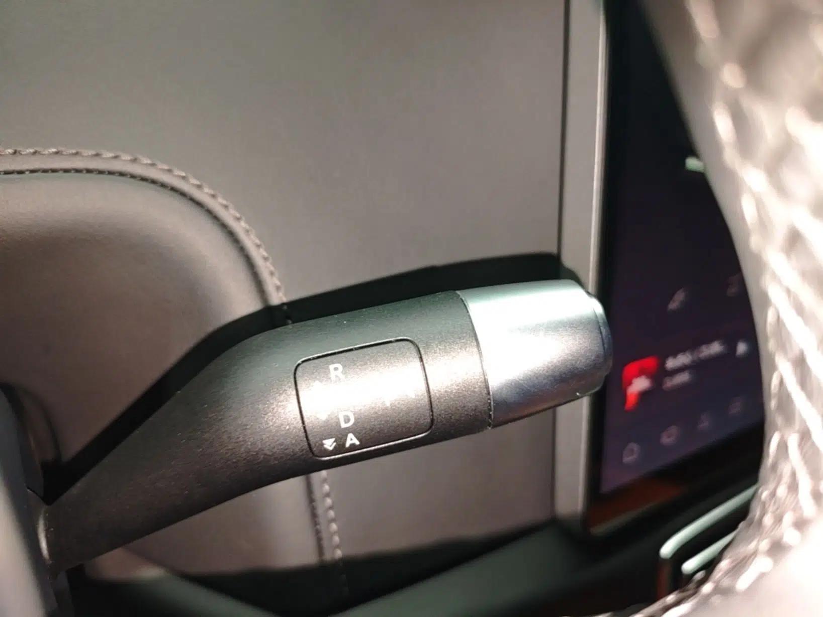 Li Auto L8 2023 Air model — миниатюра 16