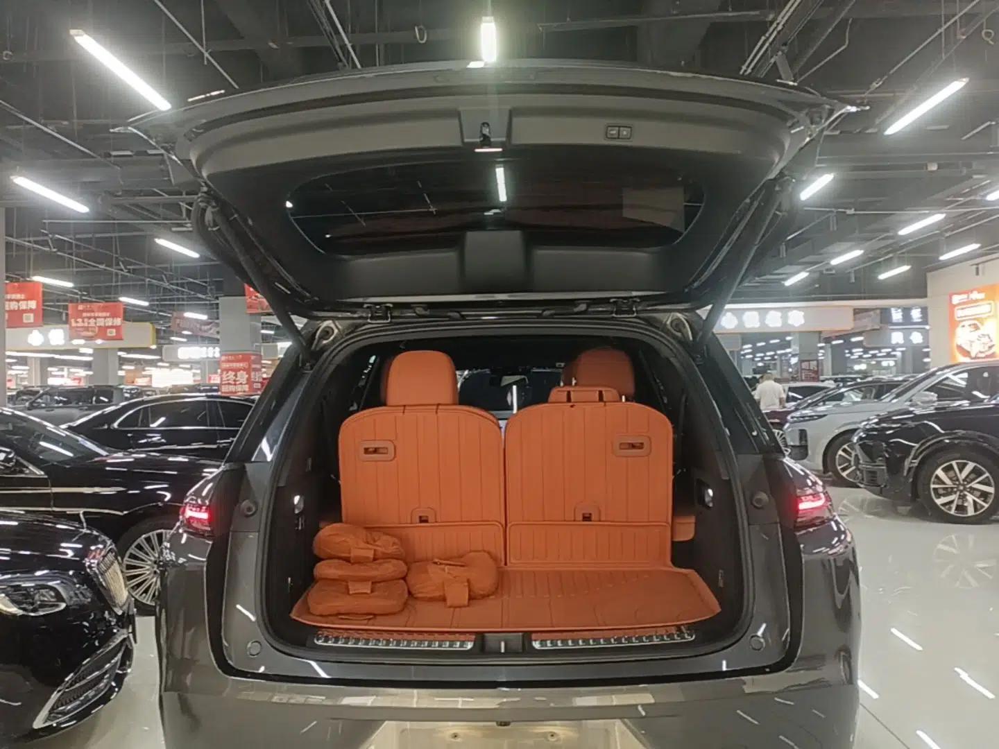 Li Auto L8 2024 Max — миниатюра 22