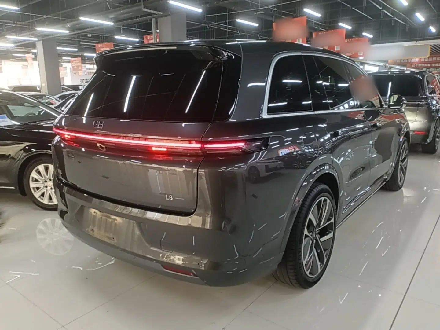 Li Auto L8 2024 Max — миниатюра 6