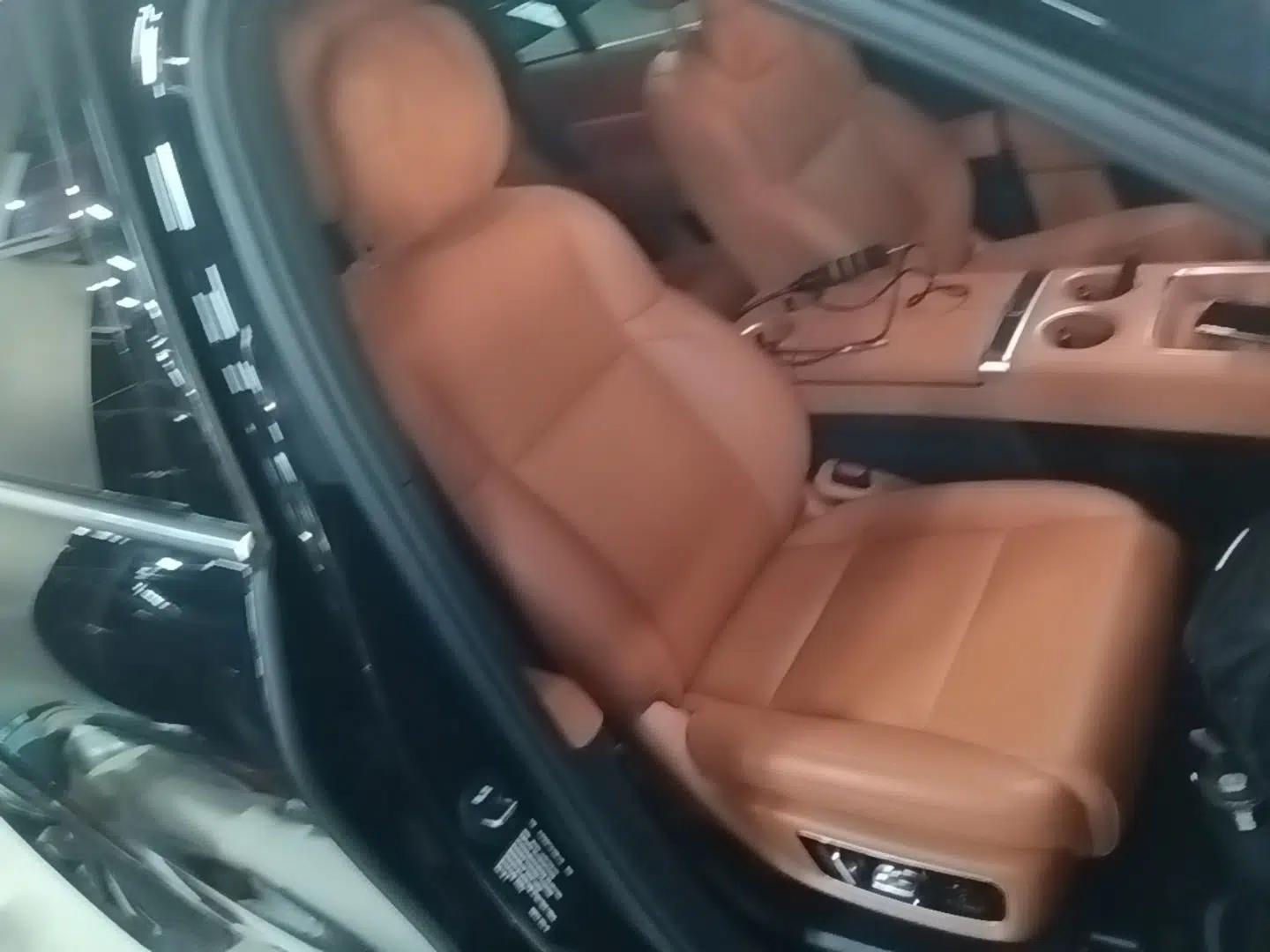 Li Auto L8 2023 Pro Model — миниатюра 19