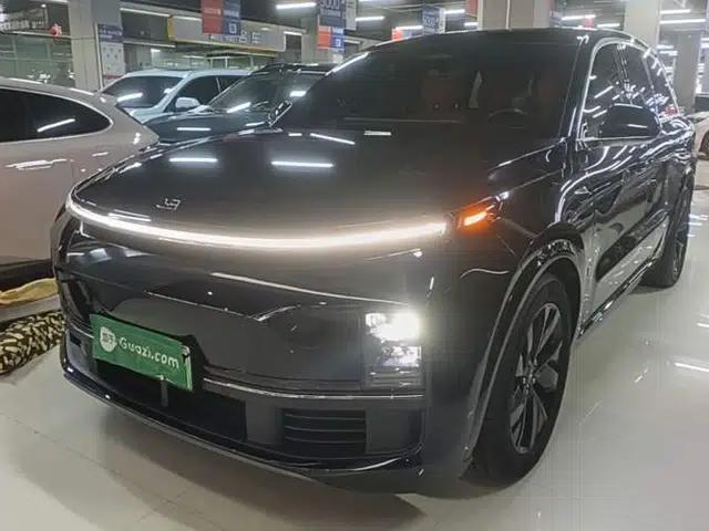 Li Auto L8 2023 Pro Model