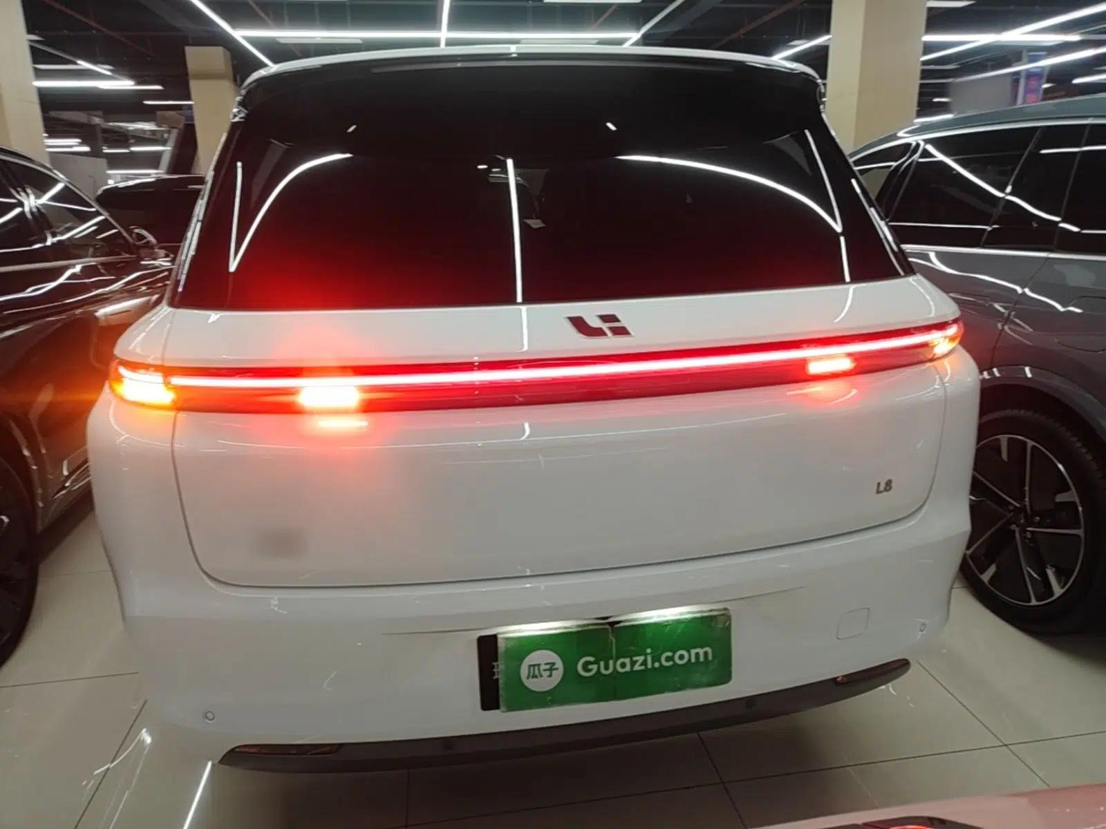 Li Auto L8 2025 Max Smart Refresh Edition — миниатюра 5