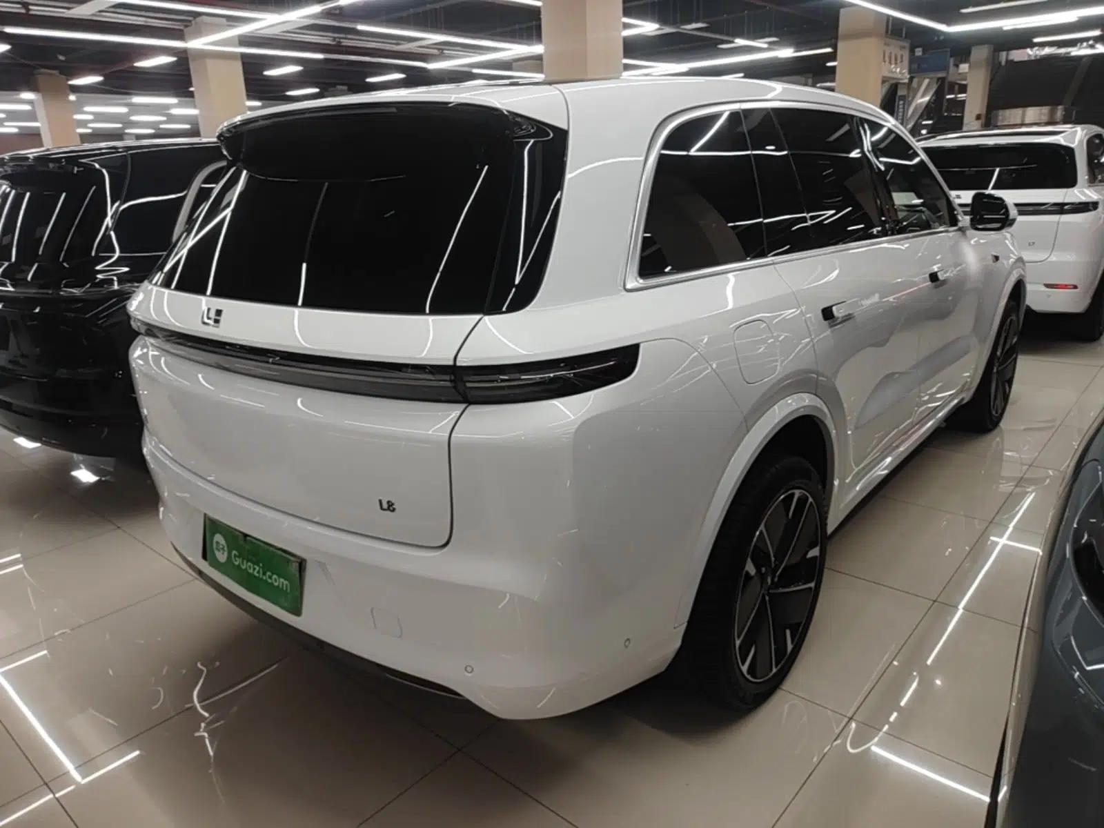 Li Auto L8 2025 Max Smart Refresh Edition — миниатюра 6
