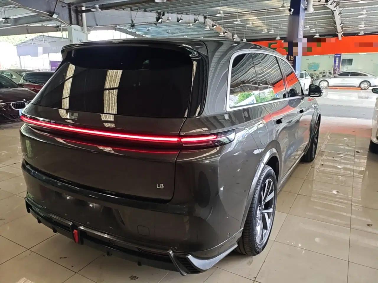 Li Auto L8 2023 Pro Model — миниатюра 6
