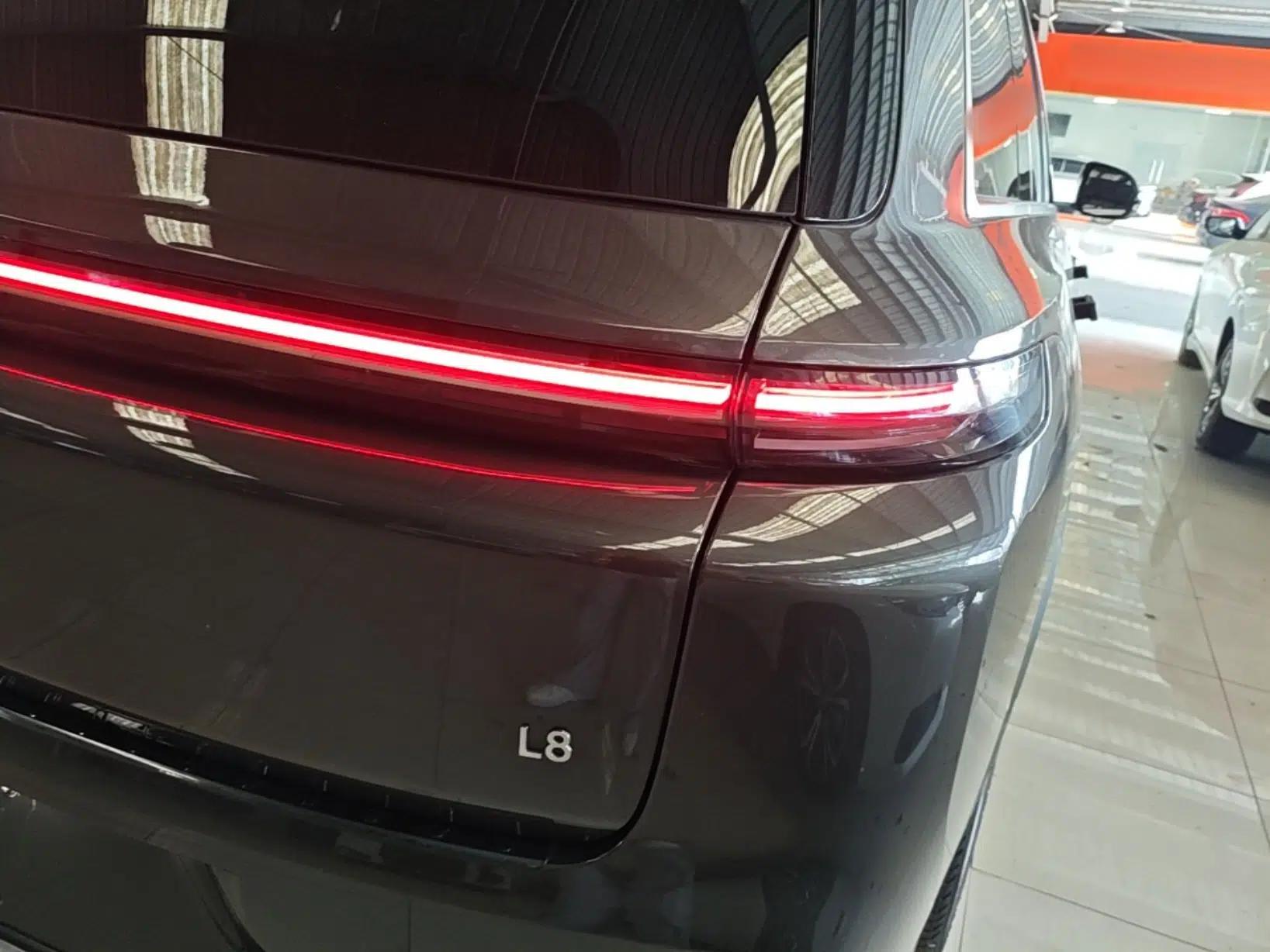 Li Auto L8 2023 Pro Model — миниатюра 9