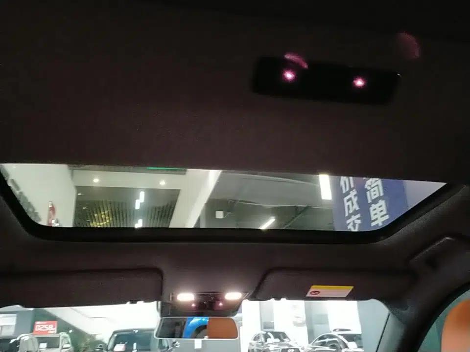 Li Auto L8 2023 Pro Model — миниатюра 21