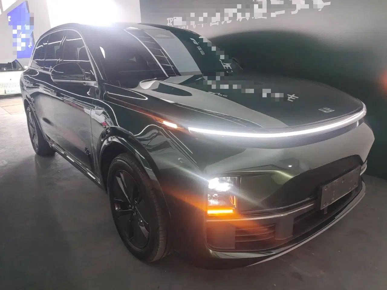 Li Auto L8 2024 Pro Model — миниатюра 3