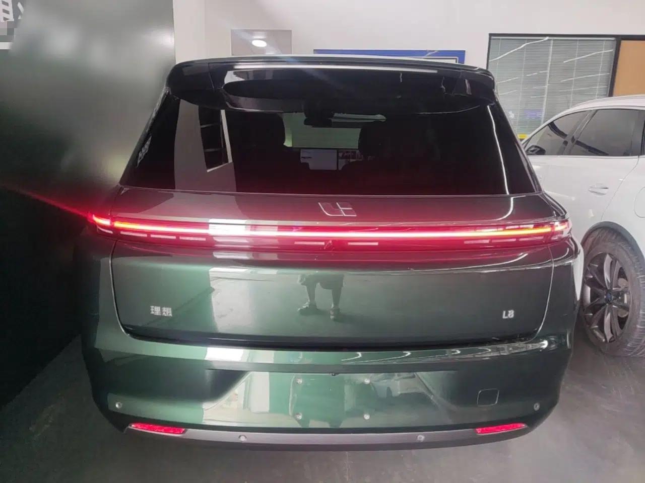 Li Auto L8 2024 Pro Model — миниатюра 5