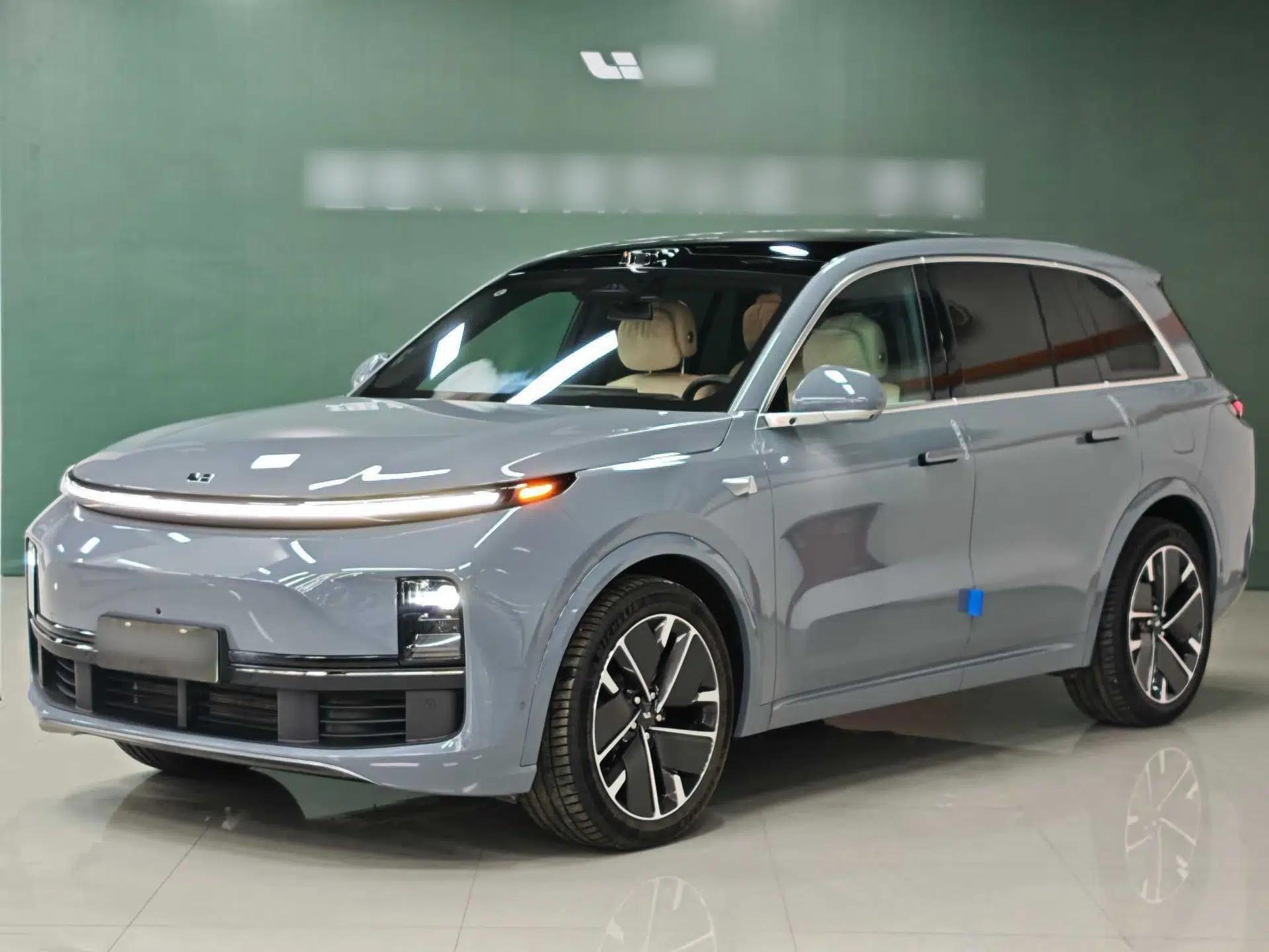 Li Auto L8 2025 Max Smart Refresh Edition — миниатюра 1