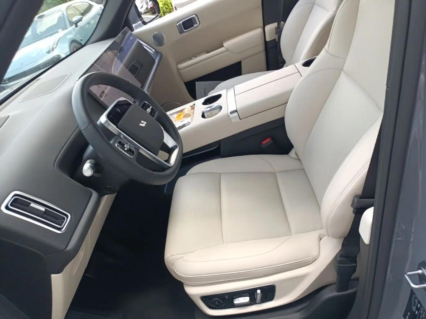 Li Auto L8 2025 Max Smart Refresh Edition — миниатюра 22