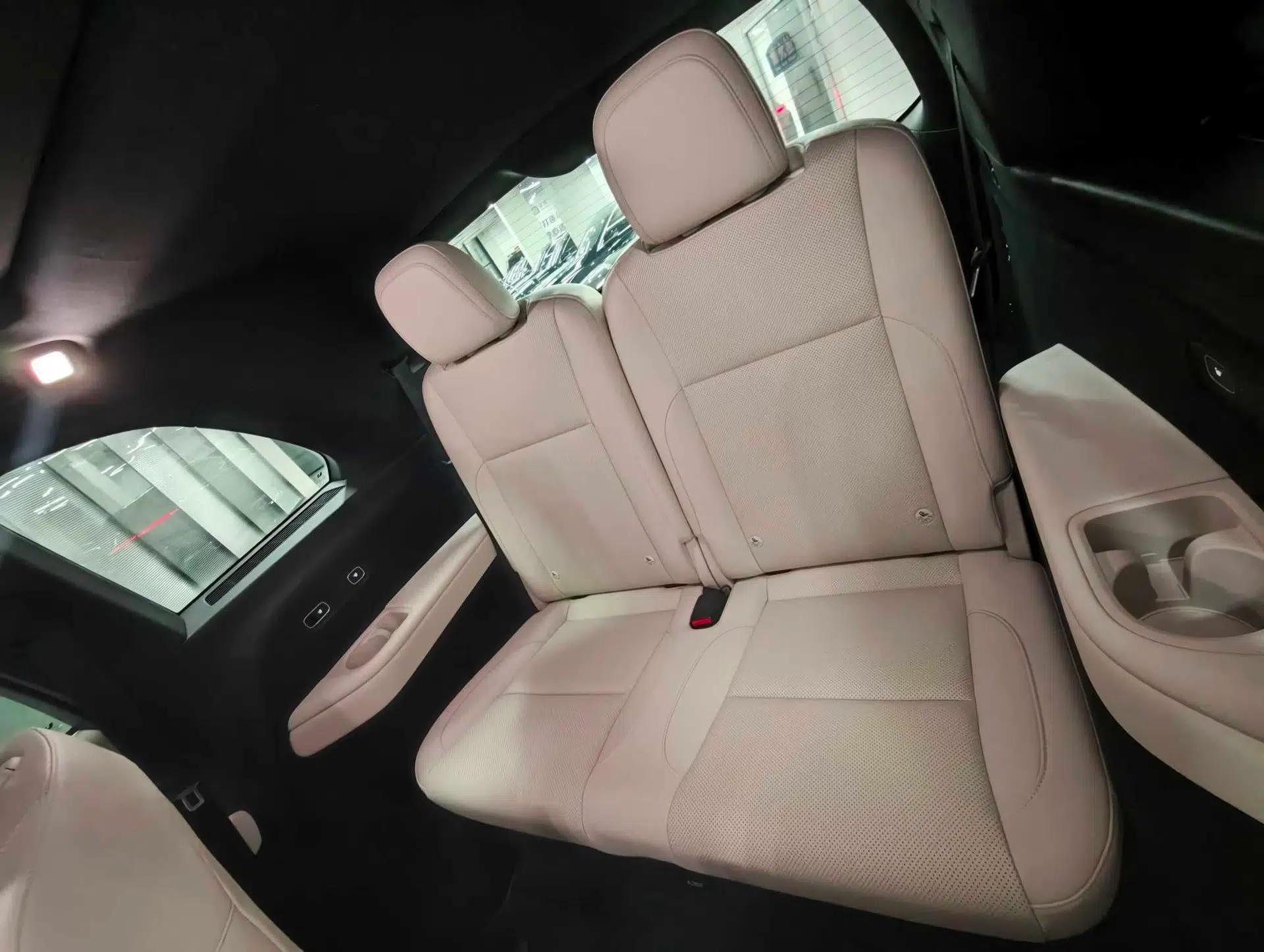 Li Auto L8 2025 Max Smart Refresh Edition — миниатюра 32