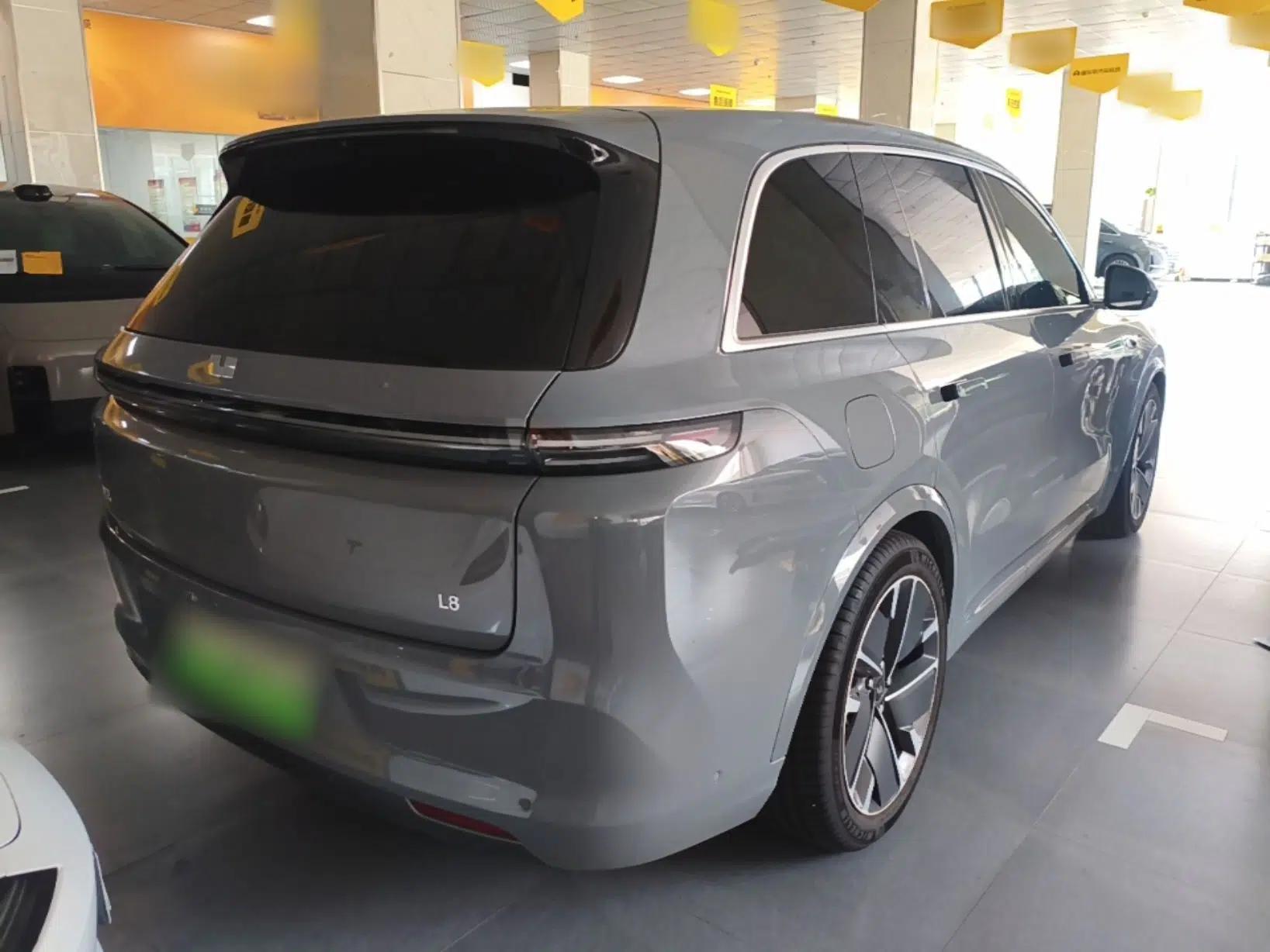 Li Auto L8 2025 Pro Smart Refresh Edition — миниатюра 6