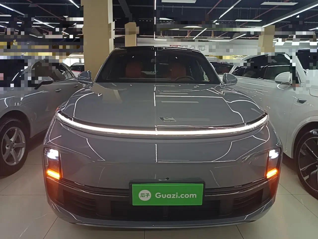 Li Auto L8 2025 Max Smart Refresh Edition — миниатюра 2