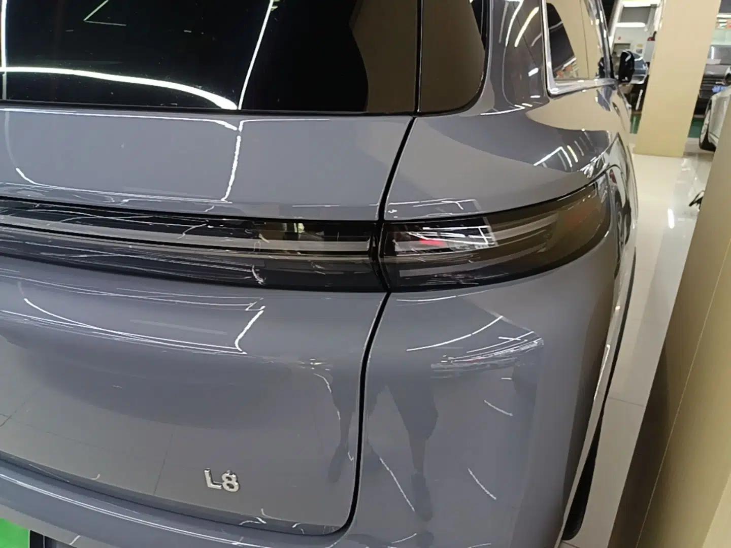 Li Auto L8 2025 Max Smart Refresh Edition — миниатюра 9