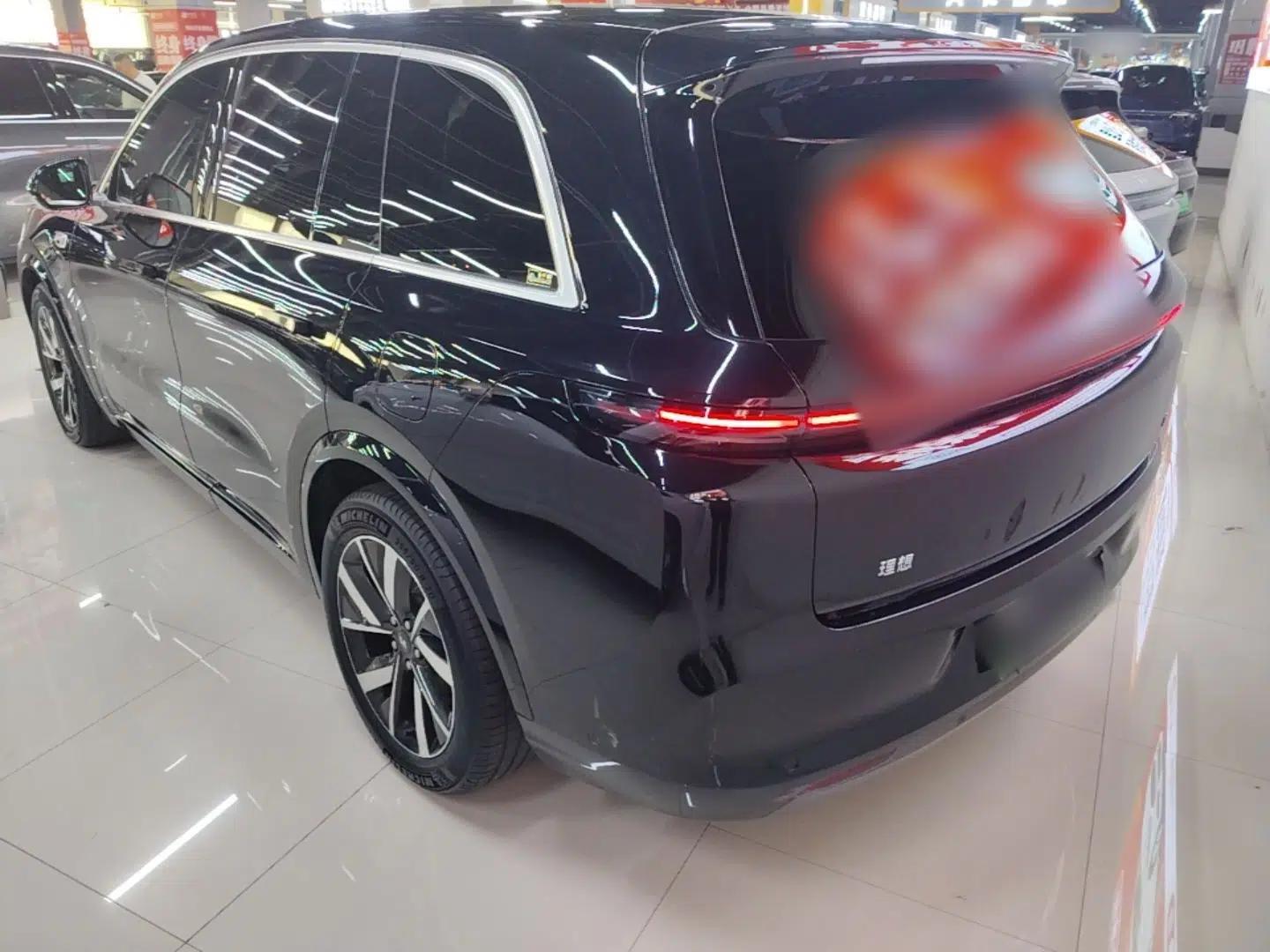 Li Auto L8 2023 Pro Model — миниатюра 4