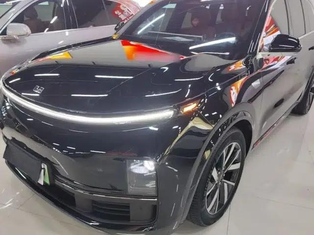 Li Auto L8 2023 Pro Model