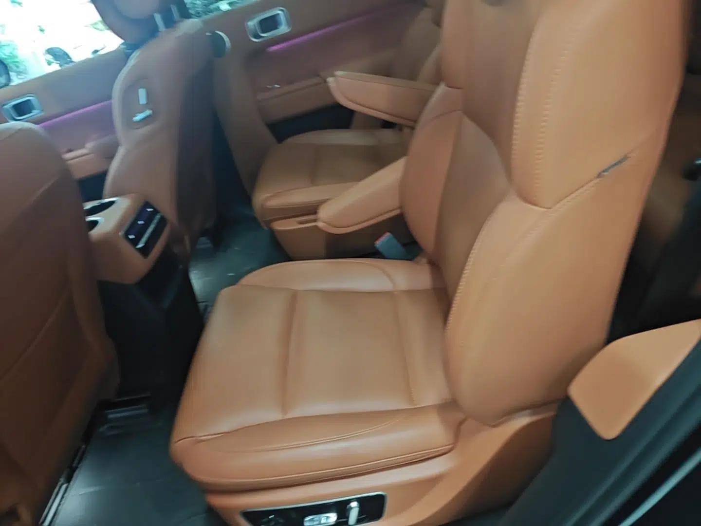 Li Auto L8 2023 Pro Model — миниатюра 20