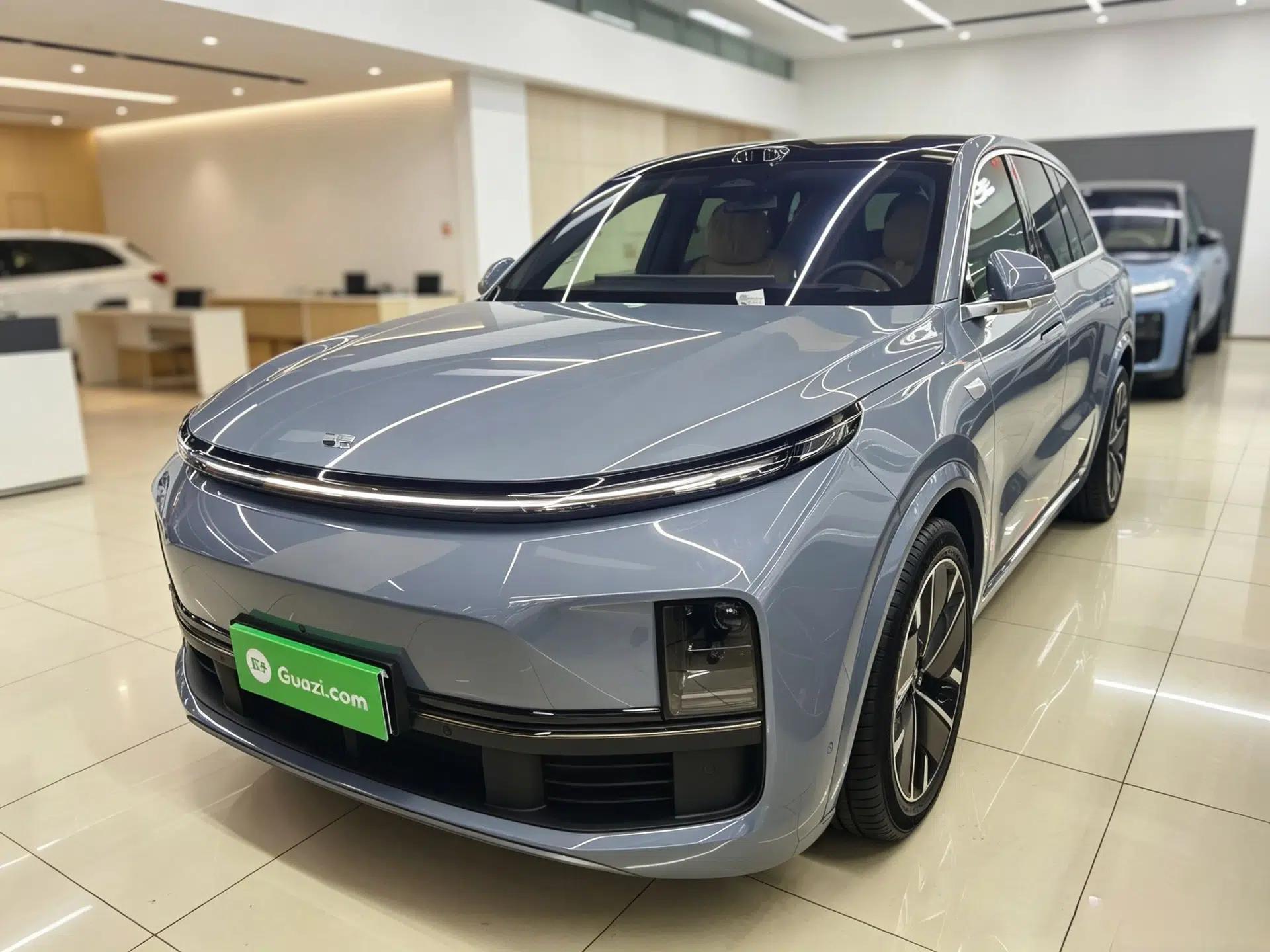 Li Auto L8 2025 Ultra Smart Refreshed Edition — миниатюра 1