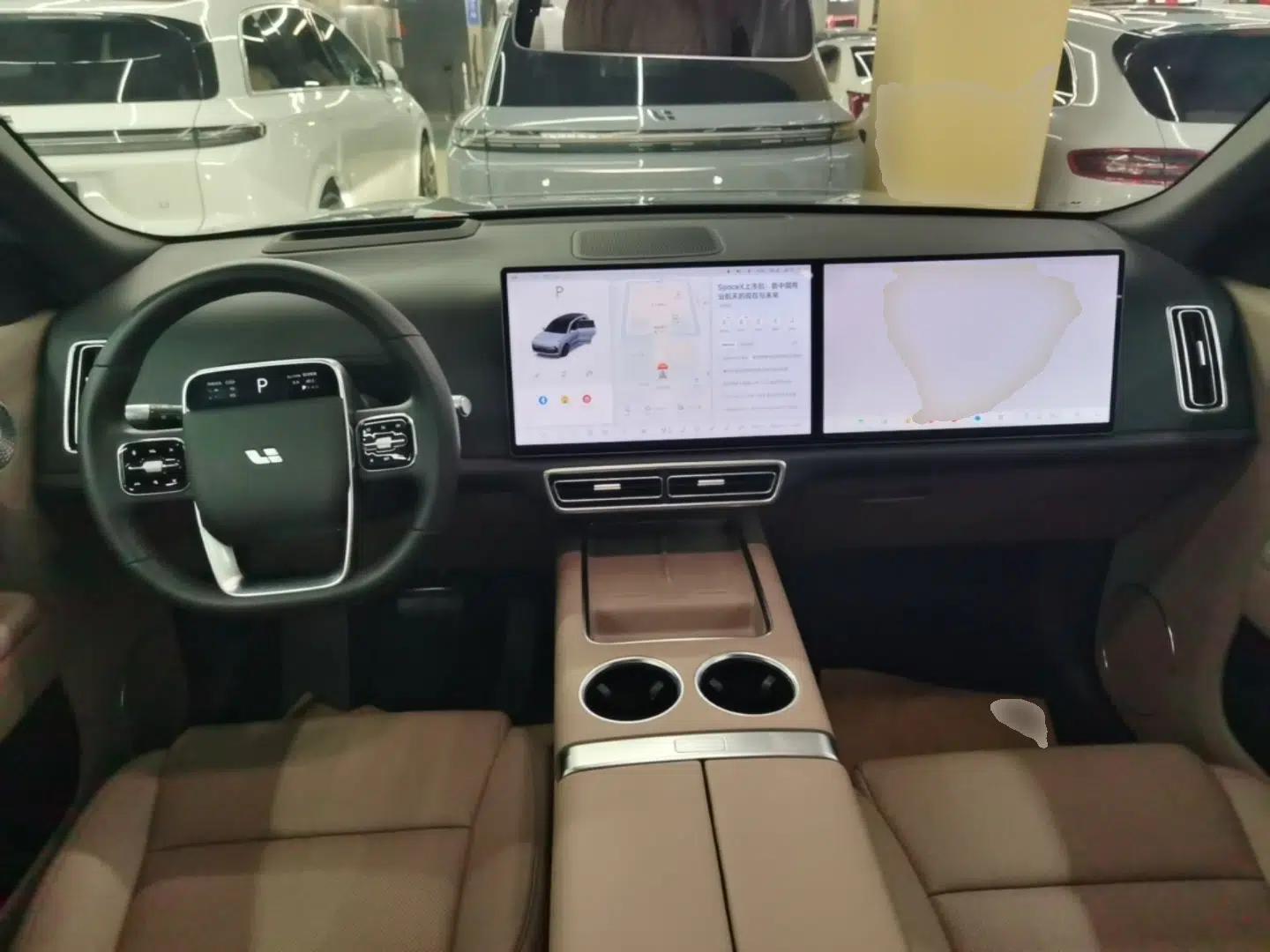 Li Auto L8 2025 Ultra Smart Refreshed Edition — миниатюра 12