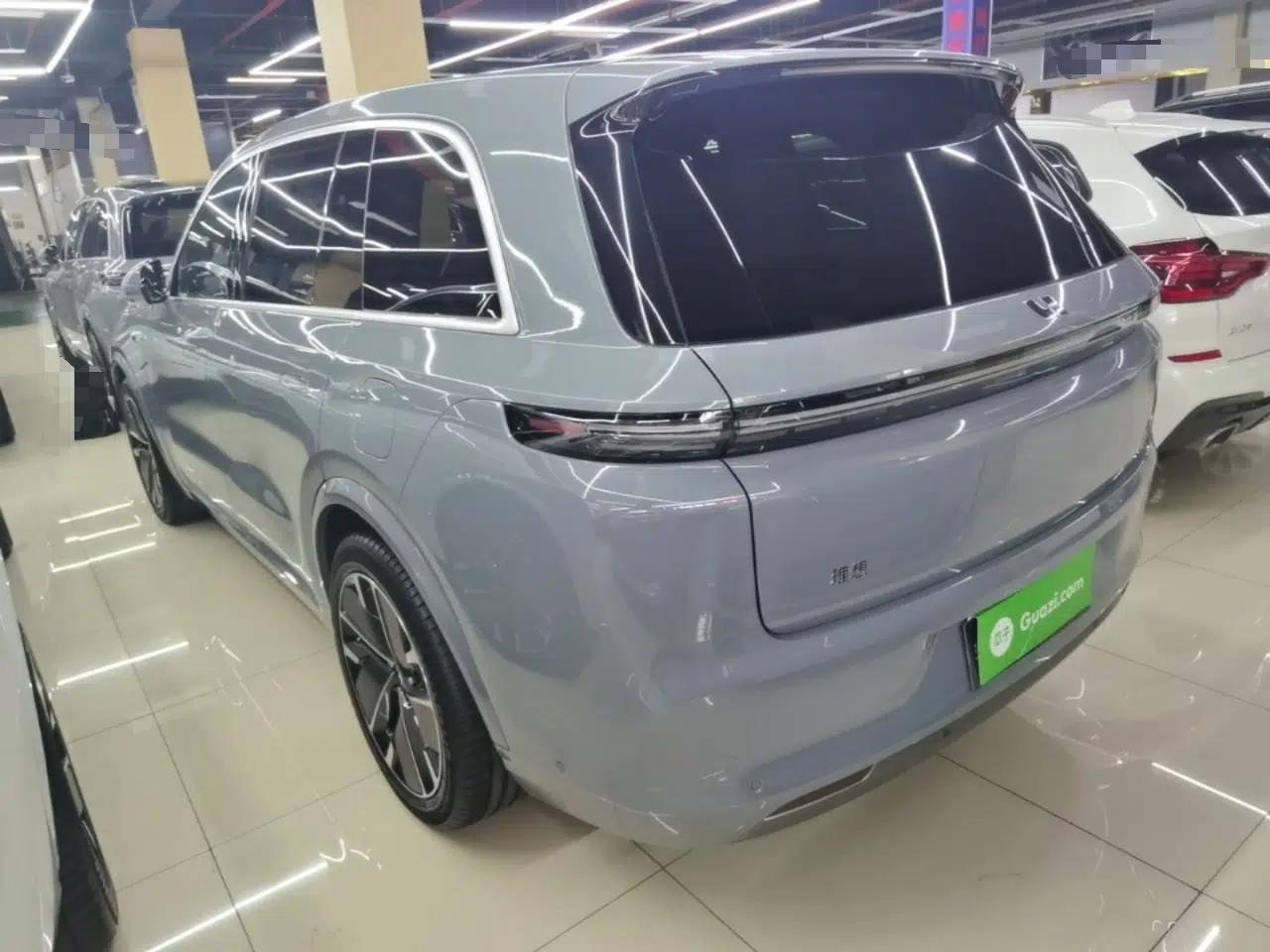 Li Auto L8 2025 Ultra Smart Refreshed Edition — миниатюра 4