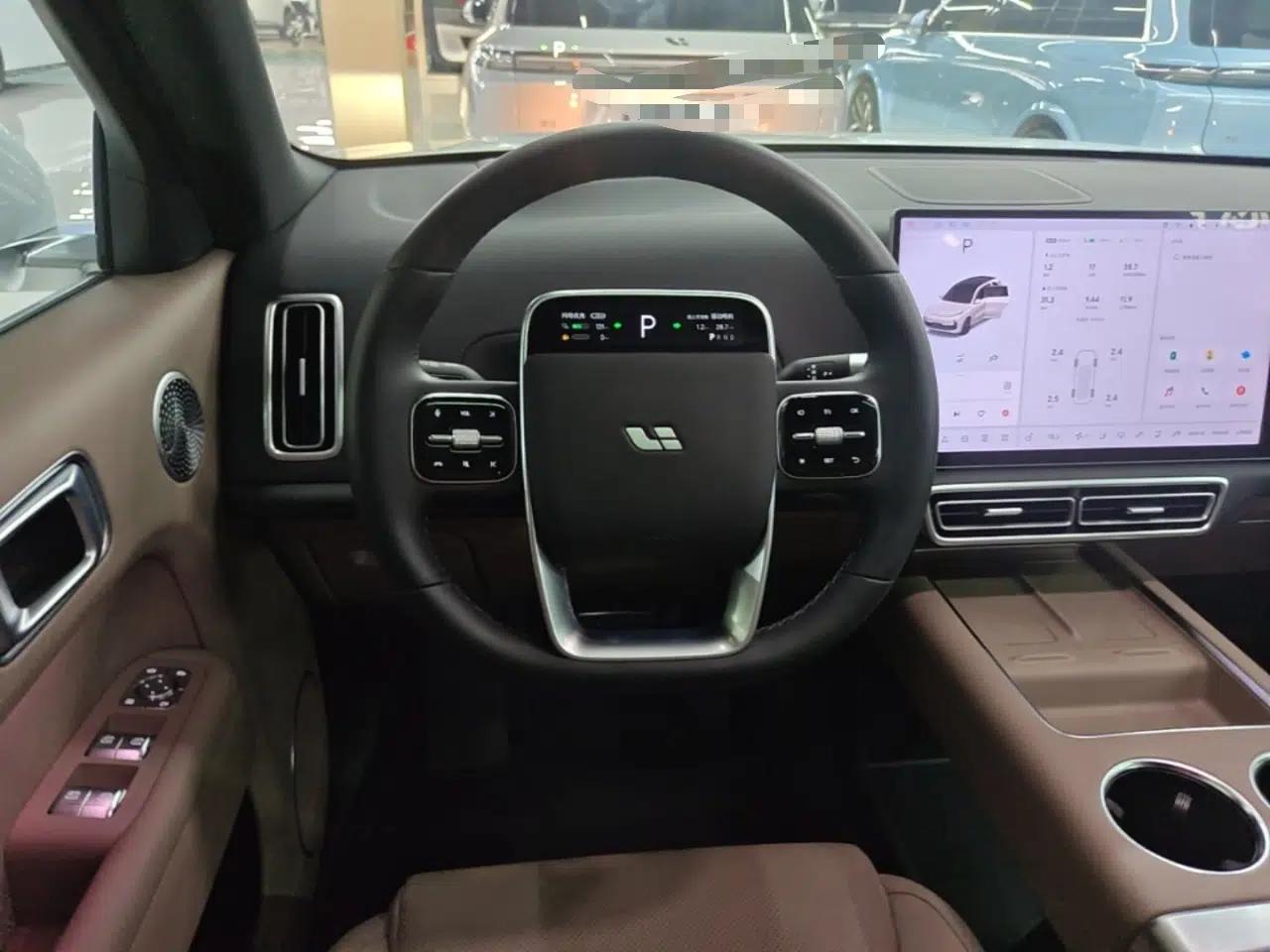 Li Auto L8 2025 Ultra Smart Refreshed Edition — миниатюра 13