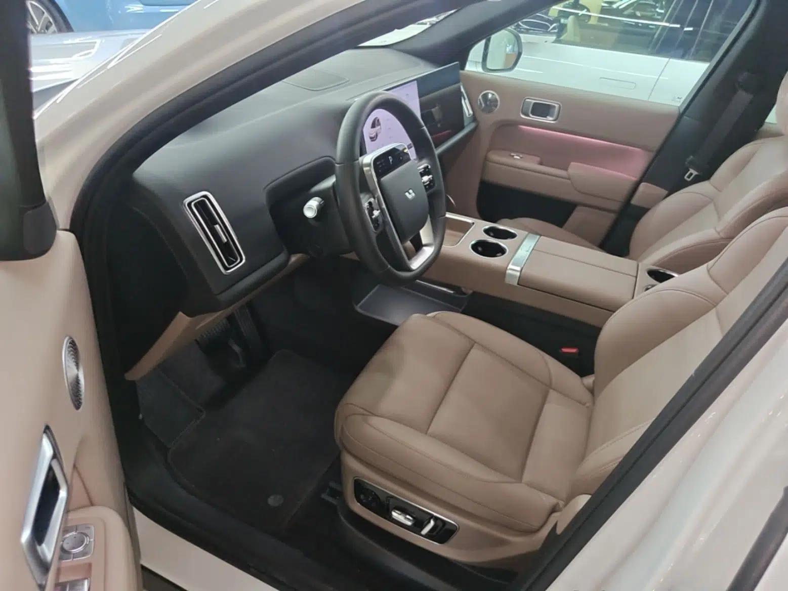 Li Auto L8 2025 Ultra Smart Refreshed Edition — миниатюра 18