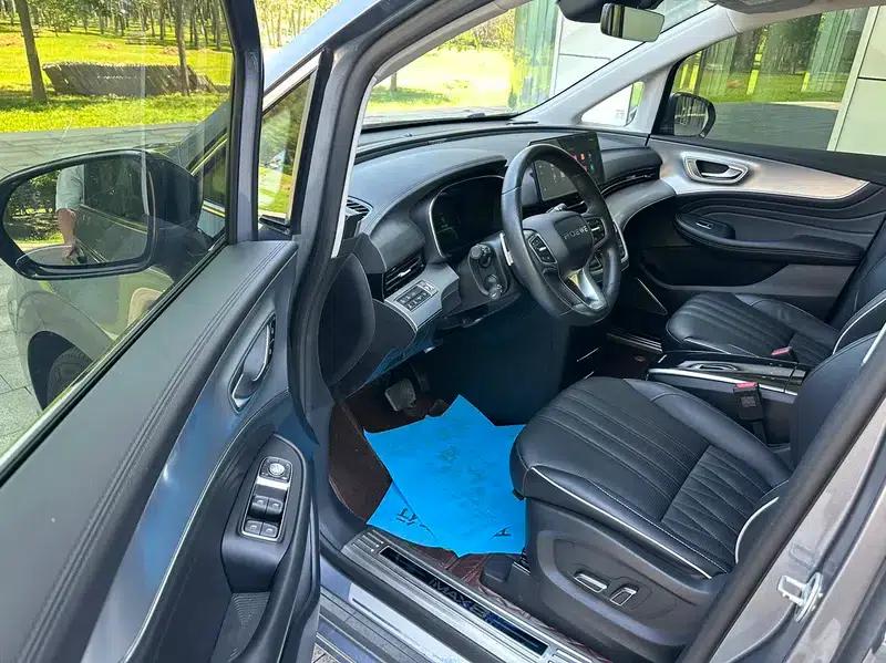 Roewe iMAX8 2021 400TGI Supreme Series Edition — миниатюра 11