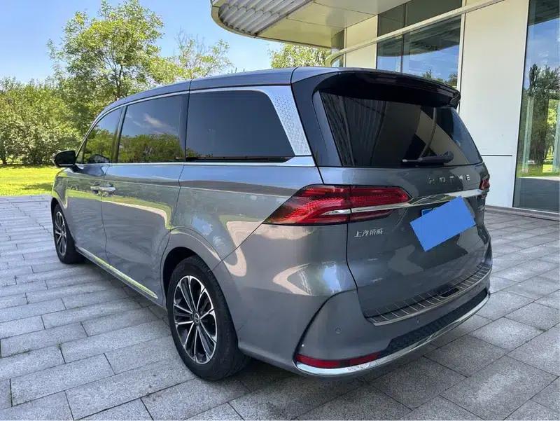 Roewe iMAX8 2021 400TGI Supreme Series Edition — миниатюра 3