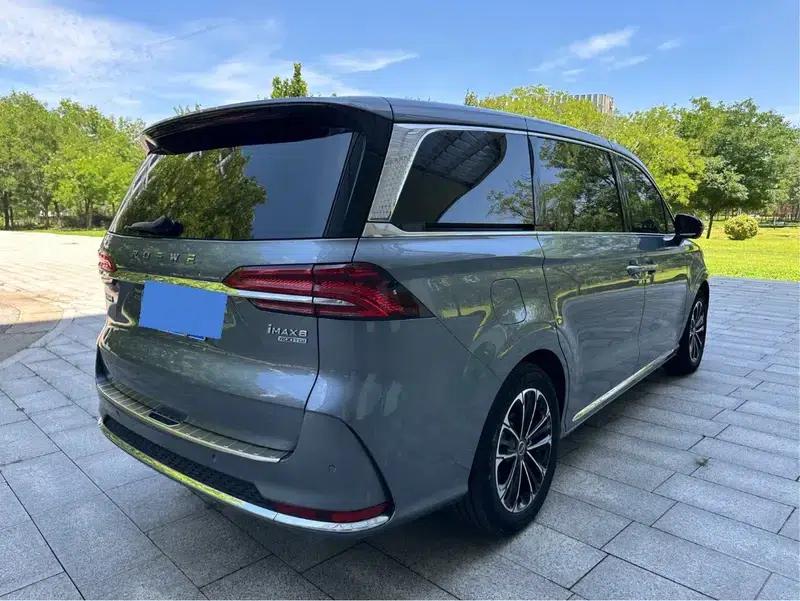 Roewe iMAX8 2021 400TGI Supreme Series Edition — миниатюра 4