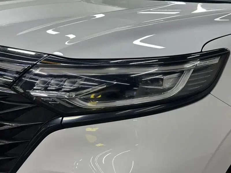 Roewe iMAX8 2021 400TGI Supreme Series Premium Edition — миниатюра 12