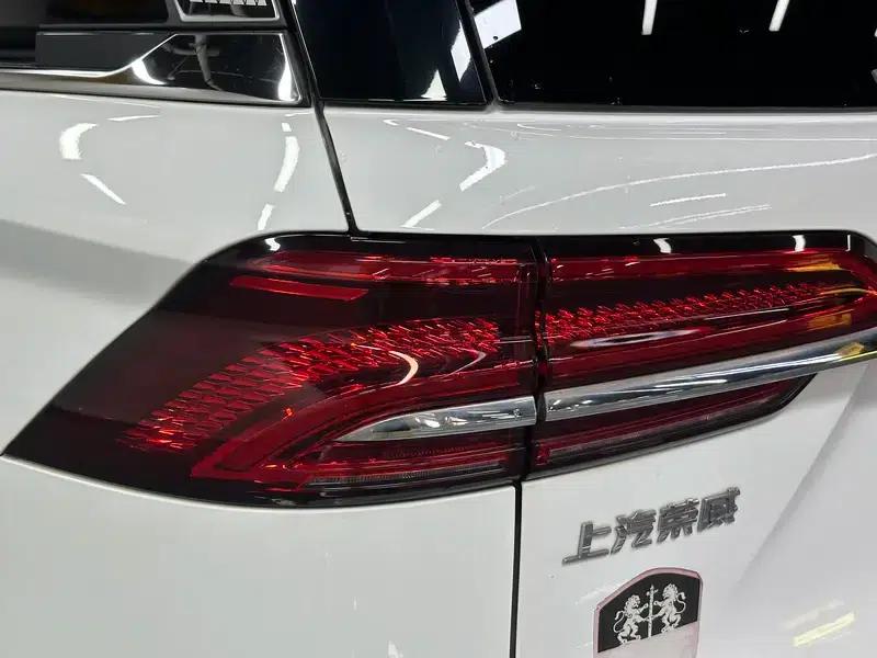Roewe iMAX8 2021 400TGI Supreme Series Premium Edition — миниатюра 13