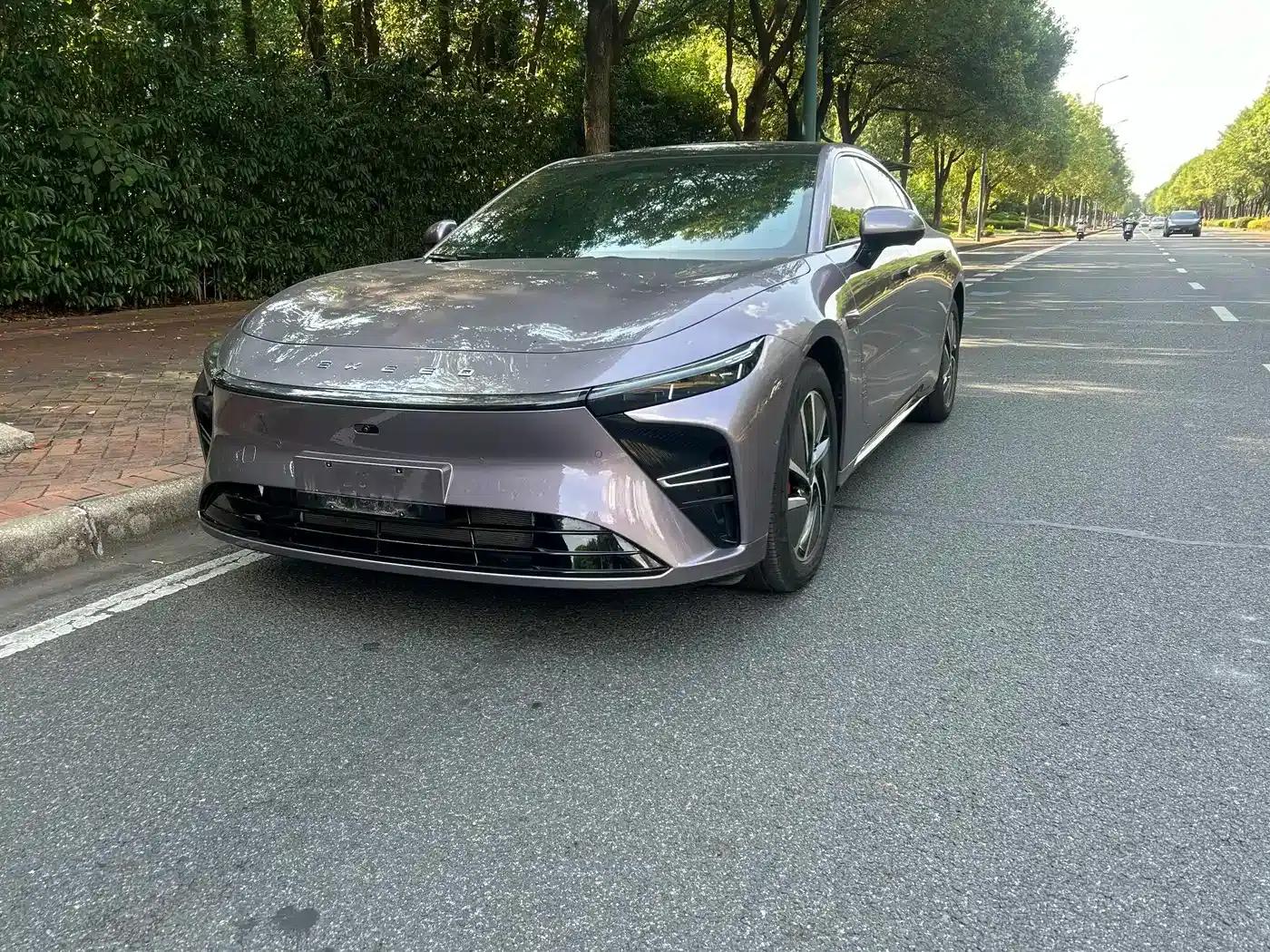 Exeed ES 2025 Range Extender Pro Highway Assist Driving — миниатюра 1