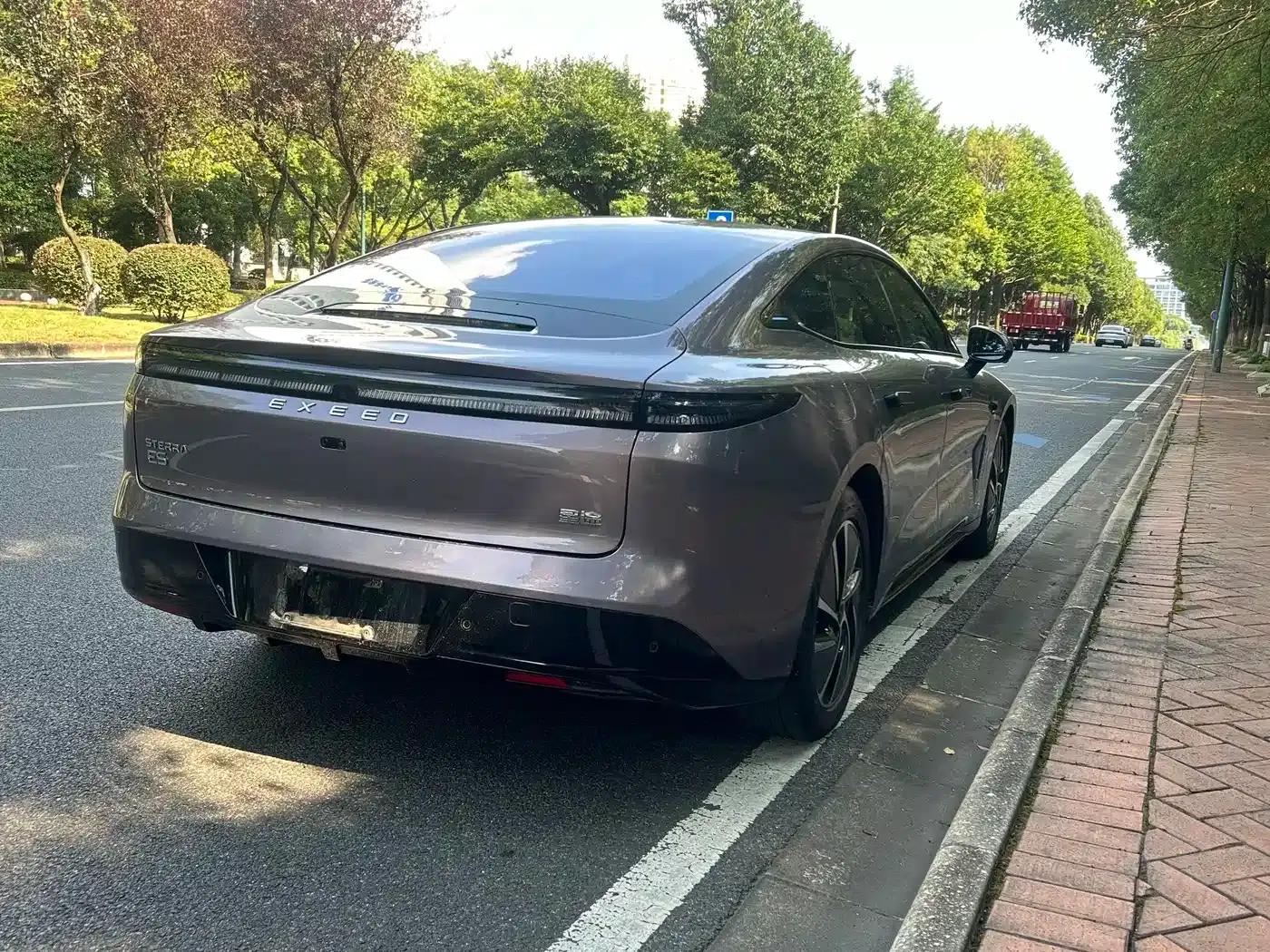 Exeed ES 2025 Range Extender Pro Highway Assist Driving — миниатюра 3