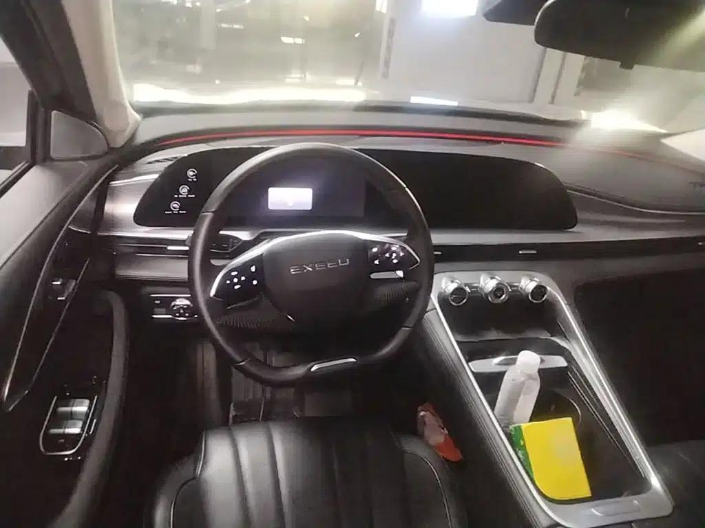 Exeed Soaring 2024 300T 2WD Star Edition — миниатюра 11