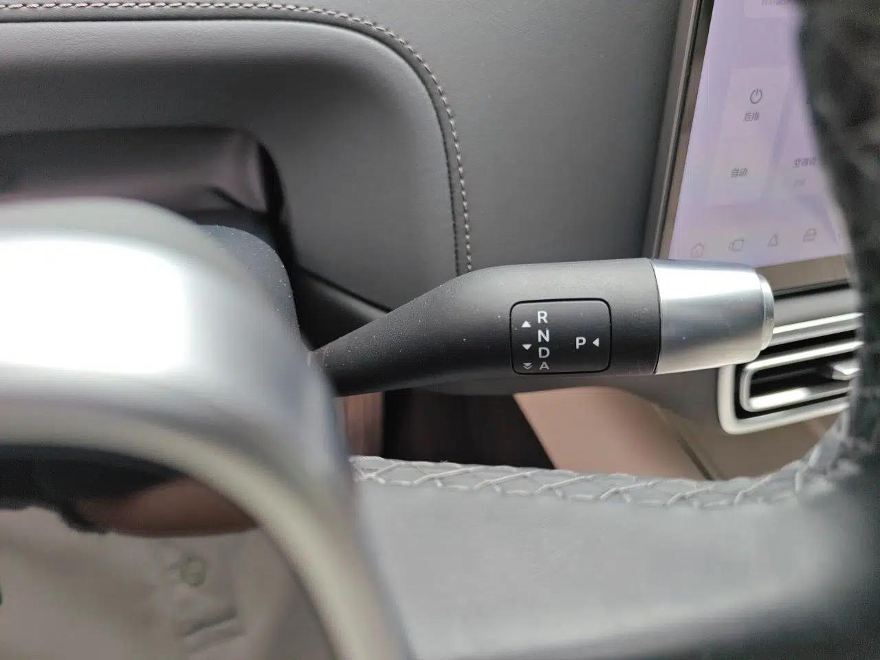 Li Auto L6 2024 Max — миниатюра 14