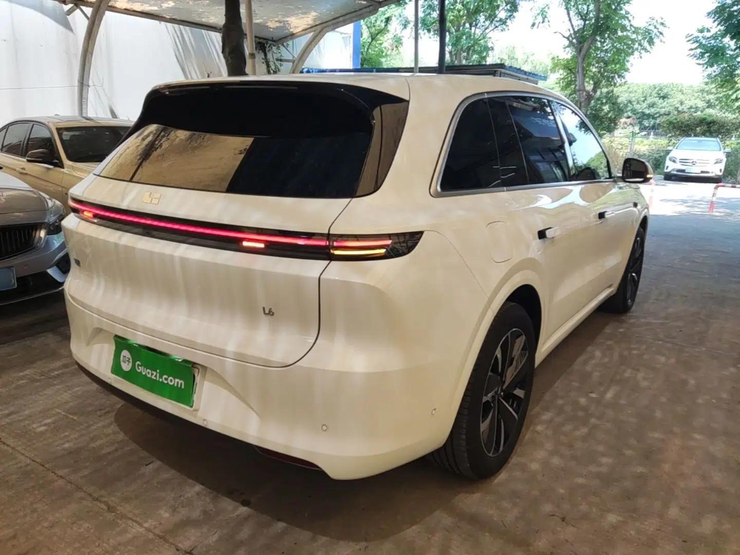 Li Auto L6 2025 Pro Smart Refresh Edition — миниатюра 6