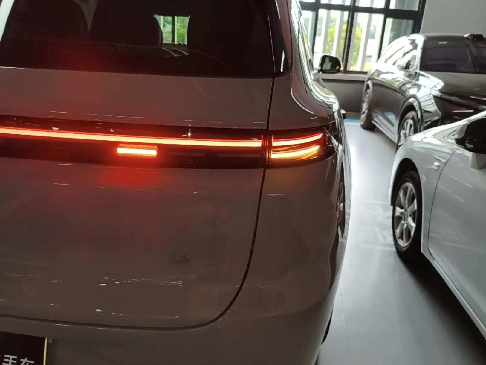 Li Auto L6 2025 Max Smart Refresh Edition — миниатюра 9