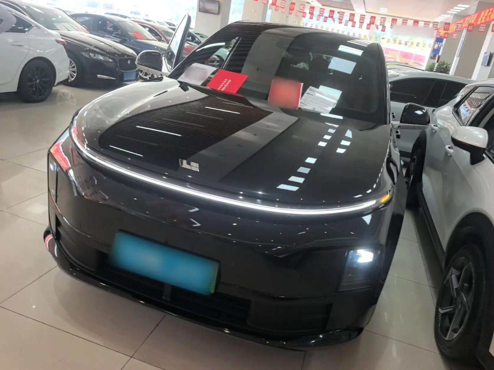 Li Auto L6 2024 Pro Model — миниатюра 1