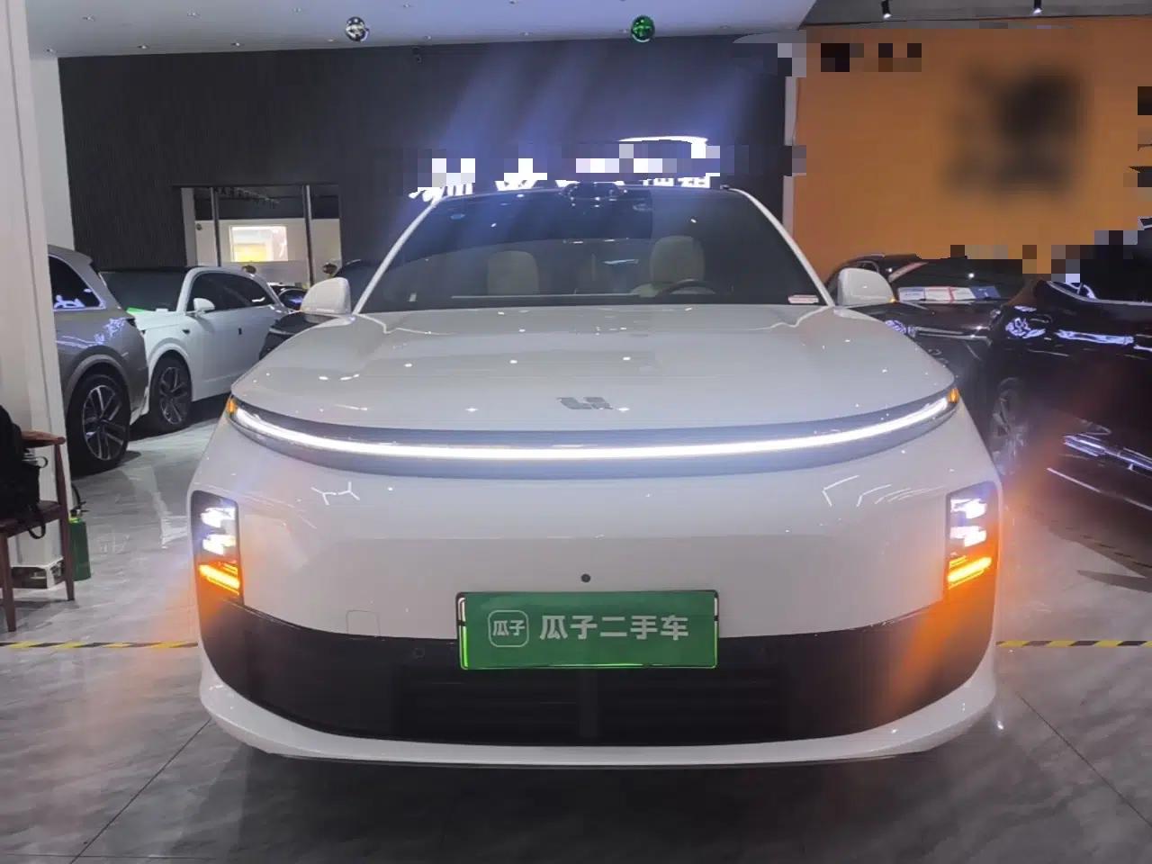Li Auto L6 2024 Max — миниатюра 2