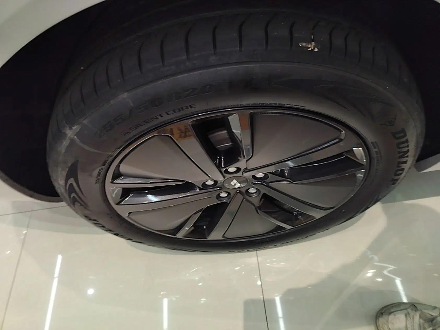 Li Auto L6 2024 Max — миниатюра 11