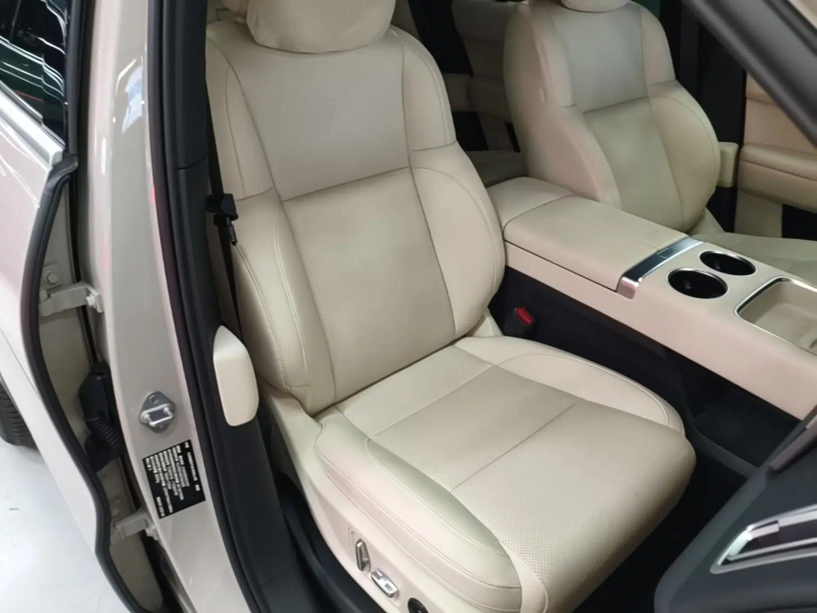 Li Auto L6 2025 Max Smart Refresh Edition — миниатюра 19