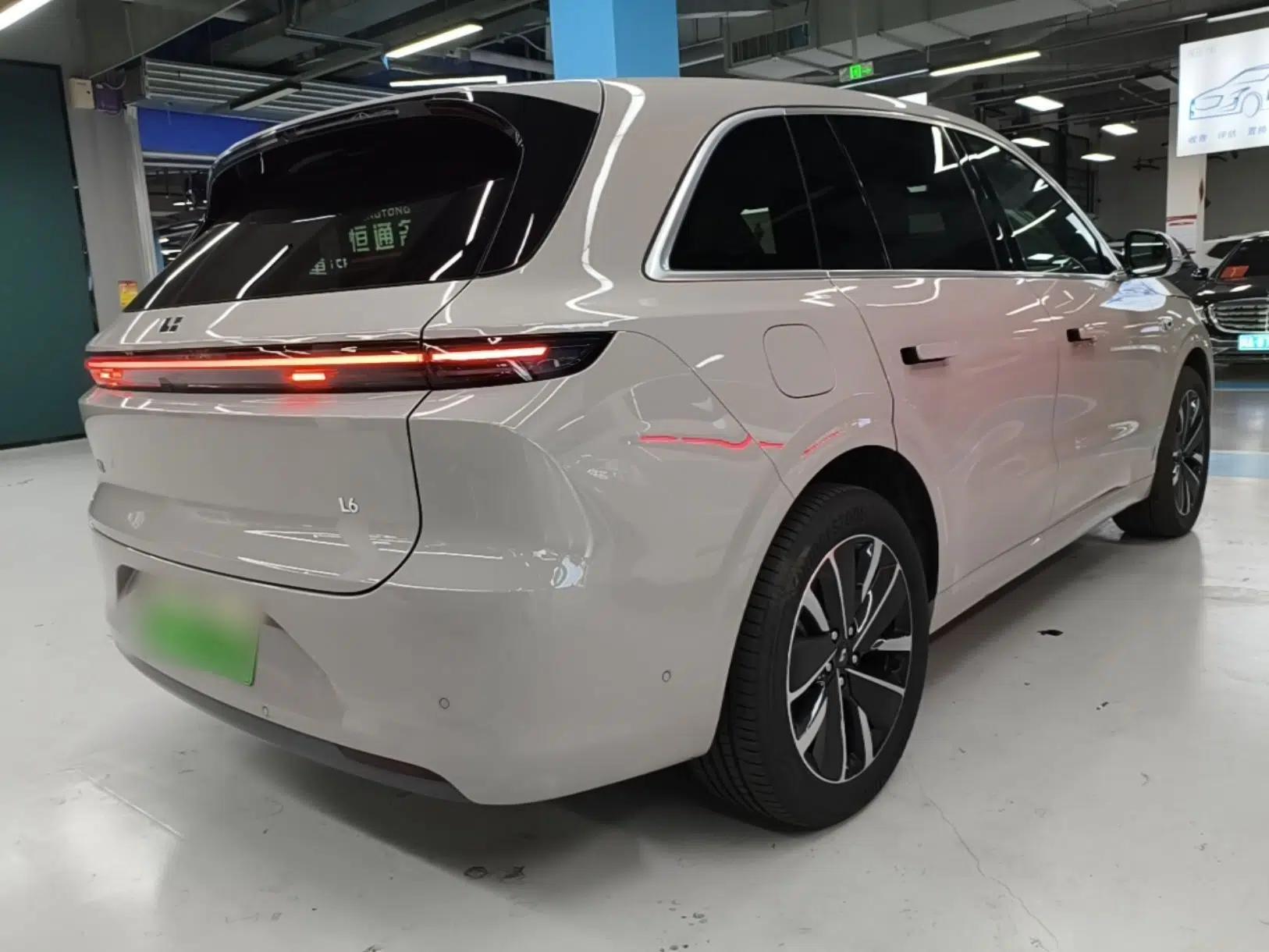 Li Auto L6 2025 Max Smart Refresh Edition — миниатюра 6