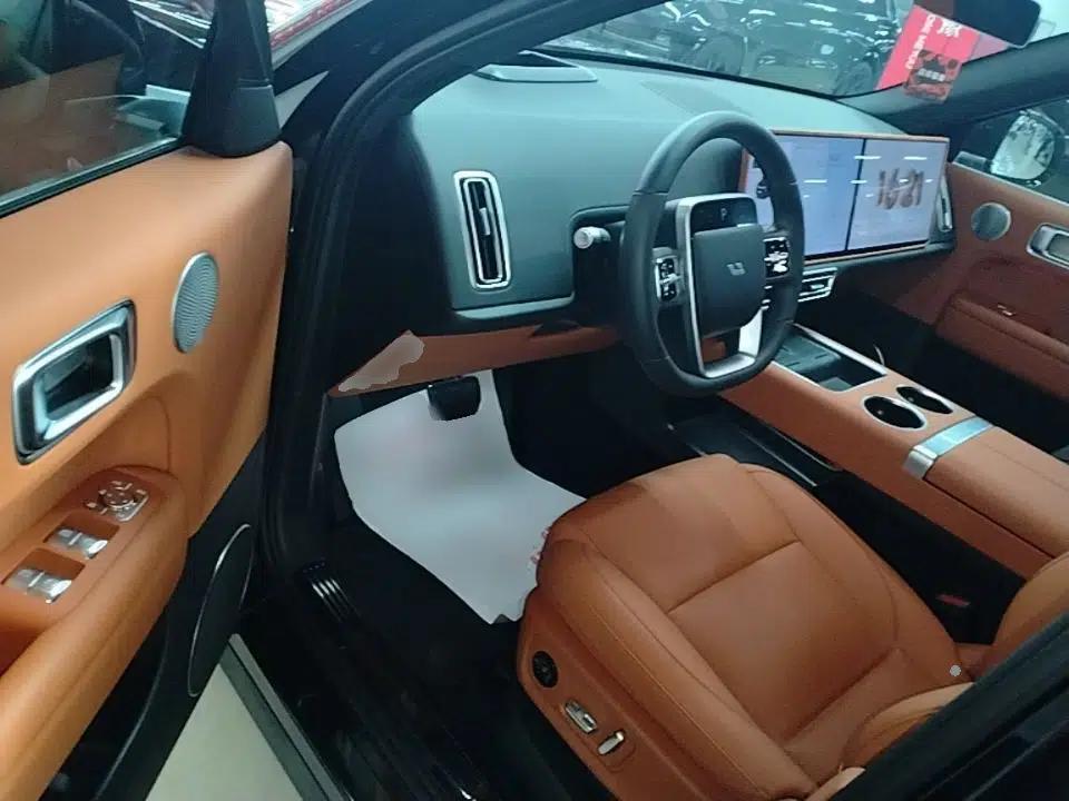 Li Auto L6 2025 Pro Smart Refresh Edition — миниатюра 18