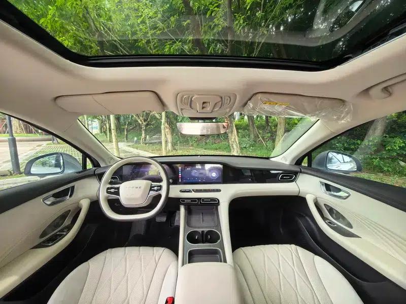 Roewe D7 EV 2023 510 Rear-Wheel Drive Excellence Edition — миниатюра 12