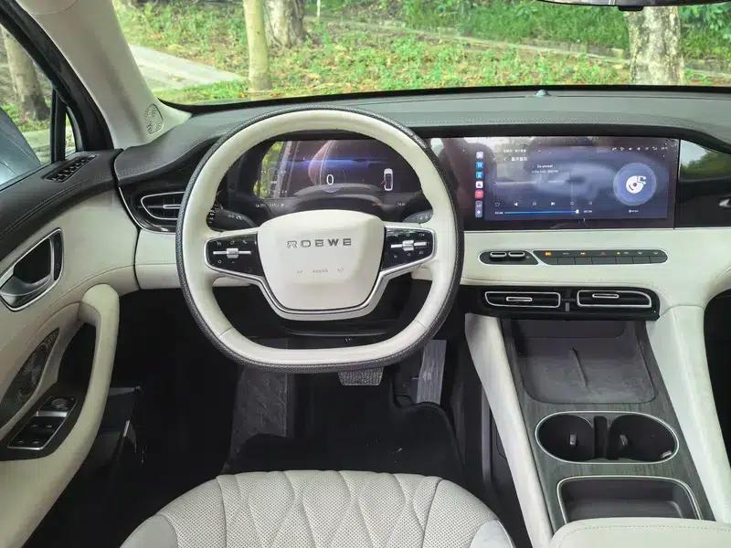 Roewe D7 EV 2023 510 Rear-Wheel Drive Excellence Edition — миниатюра 14