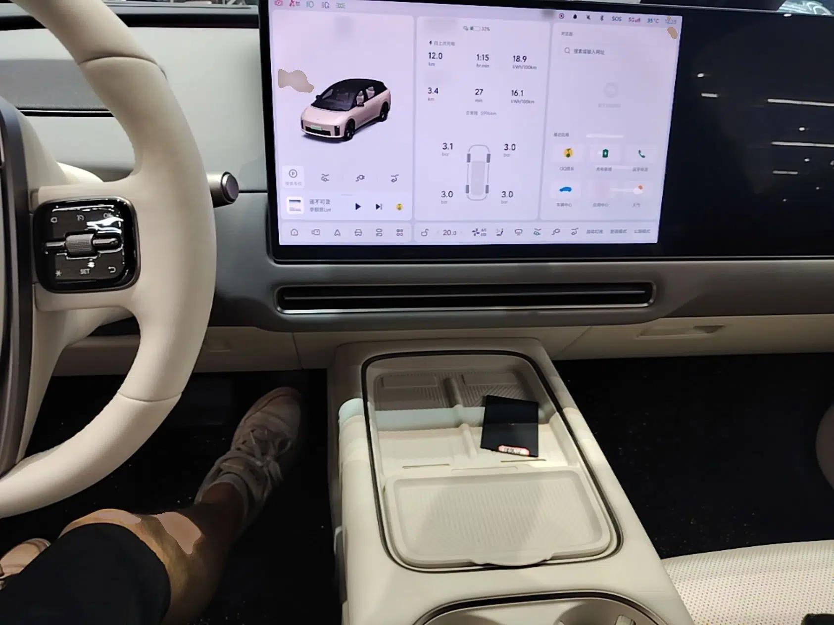 Li Auto i6 2025 Model Two-Wheel-Drive Standard Type — миниатюра 12